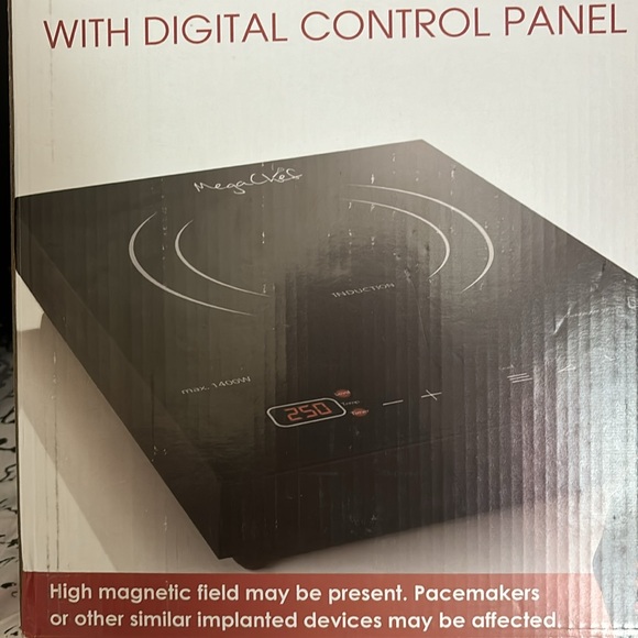 The Induction Cooktop - Picture 3 of 4